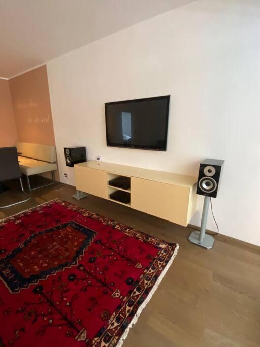 Seewohnung Mit Direktem Seezugang-Skiliftnaehe Villach Exterior photo